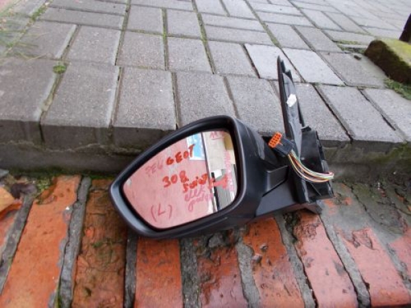 Peugeot - 208 - 5 drzwi - (2012 - 2015) - Lusterka /  Lewe elektryczne