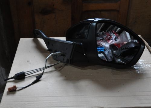 Peugeot - 208 - 3 drzwi - (2012 - 2015) - Lusterka / Prawe ręczne wewnętrznie regulowane