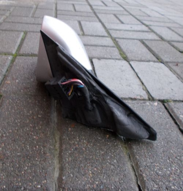 Audi - A4 - (1999 - 2001) - Lusterka /  Lewe elektryczne