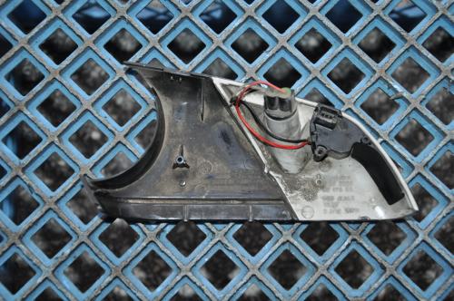 Skoda - Octavia - Kombi - (2006 - 2008) - Lusterka / Kierunkowskaz w lusterku prawy