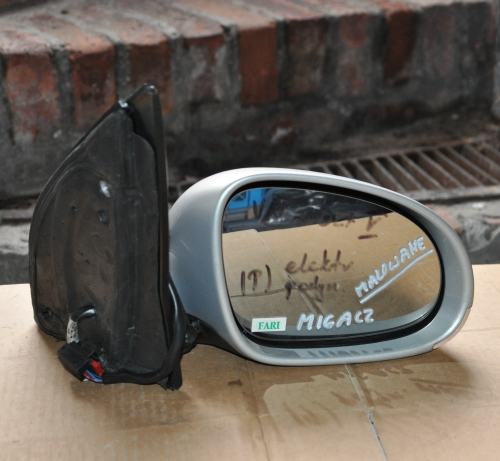 Volkswagen - Golf V - 5 drzwi - (2003 - 2008) - Lusterka /  Prawe elektryczne