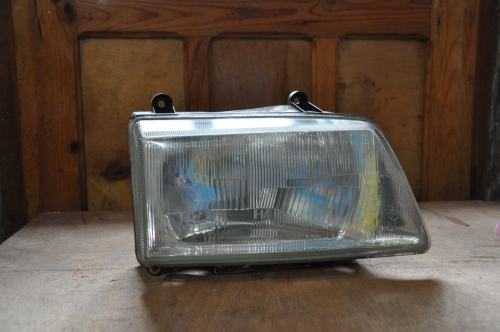 Opel - Frontera - A - Sport - (1992 -1998) - Oświetlenie / Lampa przednia prawa