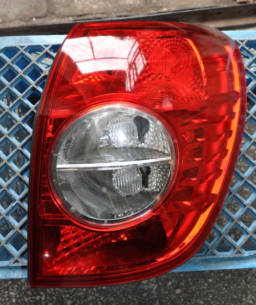 Chevrolet - Captiva - (2006 - 2011) - Oświetlenie / Lampa tylna  prawa