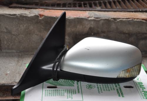 Volvo - V 50 - Kombi - (2004 - 2007) - Lusterka /  Lewe elektryczne