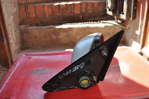 Renault - Laguna - Kombi - (2001 - 2005) - Lusterka /  Prawe elektryczne