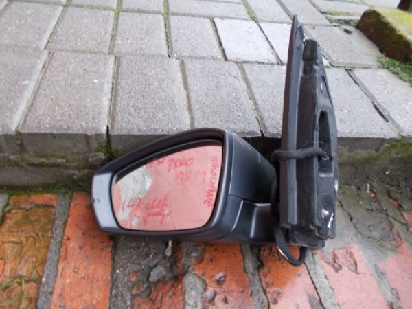 Volkswagen - Polo - 5 drzwi - (2009 - 2014) - Lusterka /  Lewe elektryczne