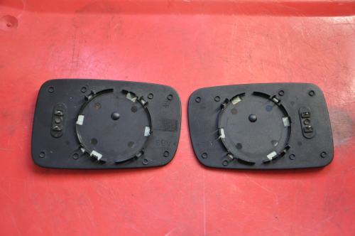 BMW - Seria 7 - E65 - (2005 - 2008) - Lusterka / Wkład prawego elektrycznego