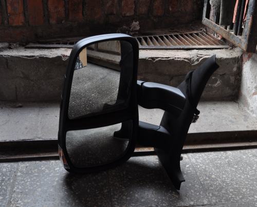 Iveco - Turbo Daily - (2006 - 2011) - Lusterka /  Lewe elektryczne