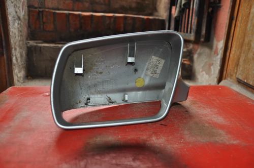 Audi - A6 - Allroad - (2006 - 2008) - Lusterka / Obudowa strona lewa