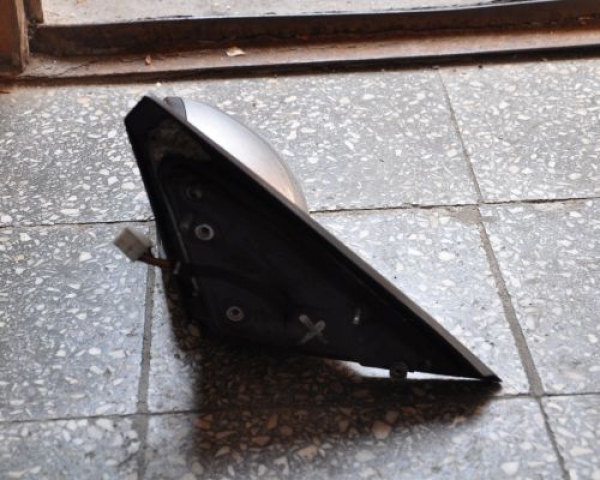 Alfa Romeo - 147 - 5 drzwi - (2004 - 2006) - Lusterka /  Lewe elektryczne