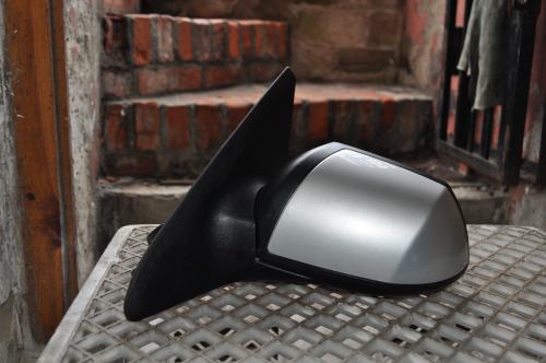 Ford - Mondeo - 4 drzwi - (2000 - 2003) - Lusterka /  Lewe elektryczne