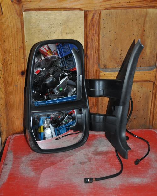 Iveco - Turbo Daily - (2006 - 2011) - Lusterka /  Lewe elektryczne