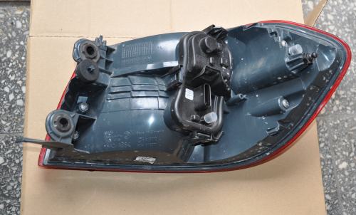 BMW - Seria 4 - F33 - Cabrio - (2014-) - Oświetlenie / Lampa tylna lewa