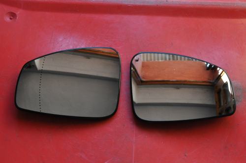 Renault - Megane - Kombi - (2012 - 2013) - Lusterka / Wkład prawego elektrycznego