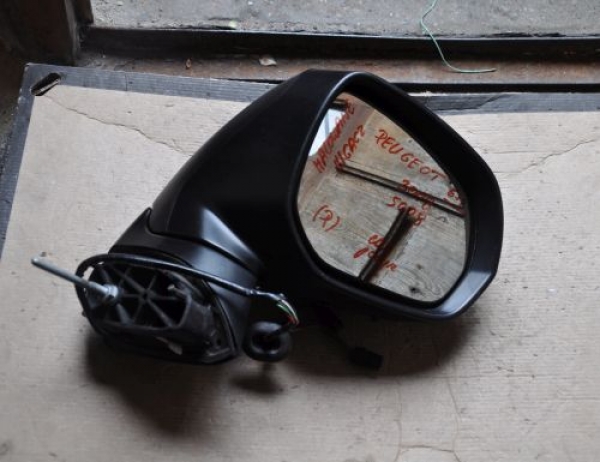 Peugeot - 3008 - (2009 - 2013) - Lusterka /  Prawe elektryczne