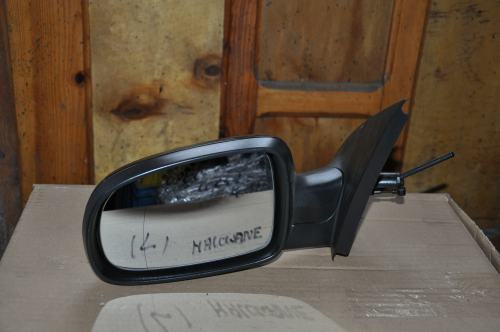 Opel - Corsa - C - 5 drzwi - (2003 - 2006) - Lusterka / Lewe ręczne wewnętrznie regulowane