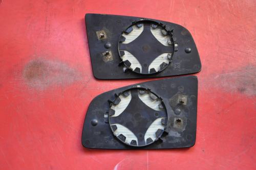 Opel - Omega - B - Kombi - (1999 - 2003) - Lusterka / Wkład prawego elektrycznego