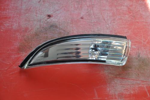 Ford - Fiesta - 3 drzwi - (2013-) - Lusterka / Kierunkowskaz w lusterku lewy