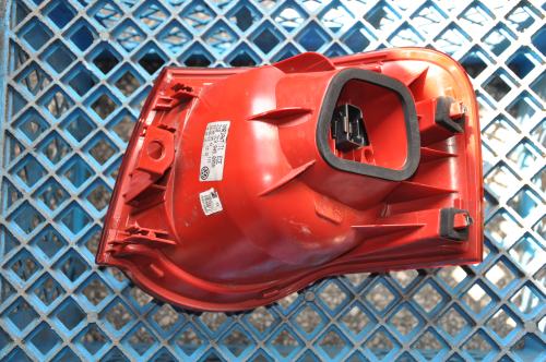 Volkswagen - Passat - Kombi - (2005 - 2010) - Oświetlenie / Lampa tylna lewa