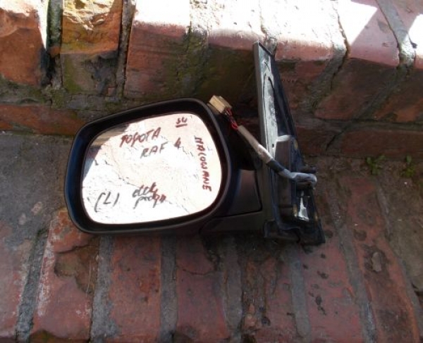 Toyota - RAV 4 - 5 drzwi - (2003 - 2006) - Lusterka /  Lewe elektryczne