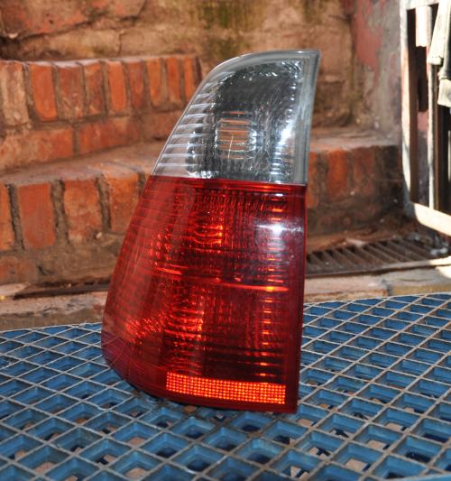 BMW - X5 - (2003 - 2006) - Oświetlenie / Lampa tylna lewa