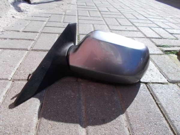 Mazda - 6 - Kombi - (2002 - 2005) - Lusterka /  Lewe elektryczne