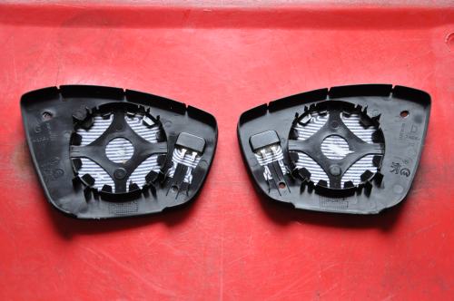 Peugeot - 208 - 5 drzwi - (2012 - 2015) - Lusterka / Wkład prawego elektrycznego