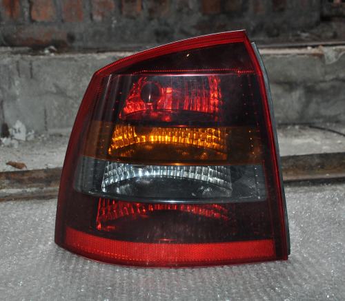 Opel - Astra - G - 5 drzwi - (1998 - 2009) - Oświetlenie / Lampa tylna lewa