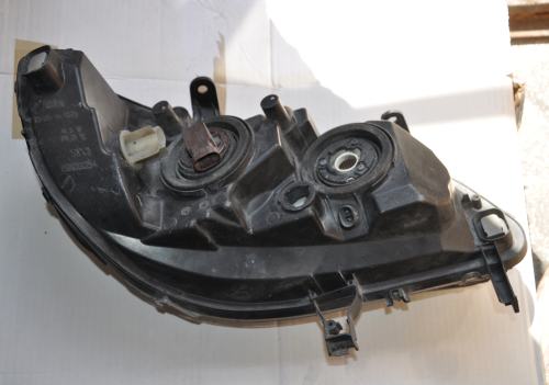 Opel - Zafira A - (1998 -2003) - Oświetlenie / Lampa przednia lewa