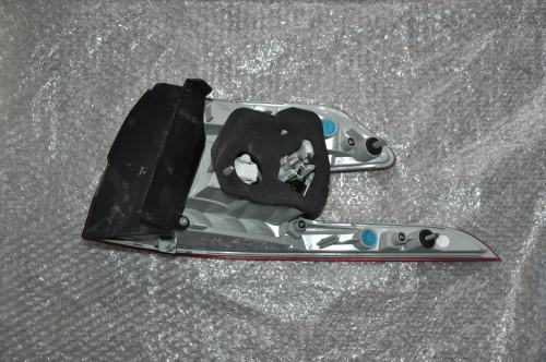 Peugeot - 308 - Kombi - (2014 - 2021) - Oświetlenie / Lampa tylna lewa