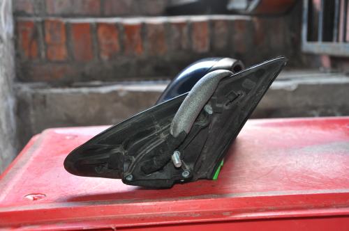 Volvo - V 70 - Kombi - (2000 - 2005) - Lusterka /  Prawe elektryczne