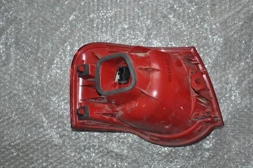 Volkswagen - Passat - Kombi - (2005 - 2010) - Oświetlenie / Lampa tylna  prawa