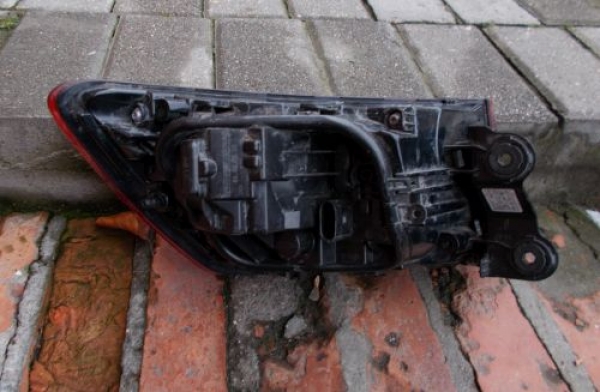 Audi - A4 - Kombi - (2015-) - Oświetlenie / Lampa tylna  prawa