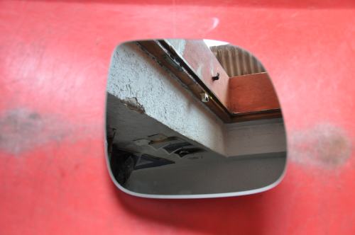 Volkswagen - Touareg - (2006 - 2010) - Lusterka / Wkład prawego elektrycznego