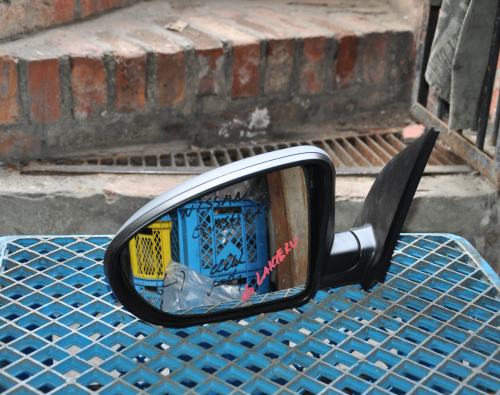 Nissan - Qashqai - (2010 - 2013) - Lusterka /  Lewe elektryczne