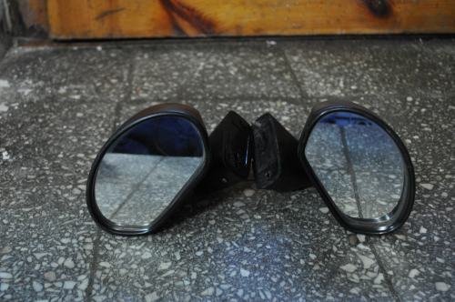 Opel - Manta - B - CC - (1975 - 1988) - Lusterka / Lewe ręczne zewnętrznie regulowane