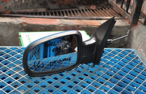 Opel - Corsa - C - 5 drzwi - (2000 - 2003) - Lusterka / Lewe ręczne wewnętrznie regulowane