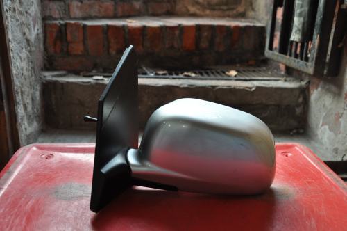 Mitsubishi - Space Star - (1998 - 2002) - Lusterka / Lewe ręczne wewnętrznie regulowane