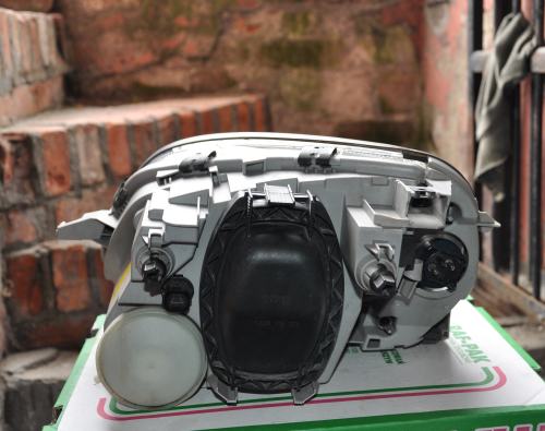 Mercedes-Benz - SLK - R170 - (2000 - 2004) - Oświetlenie / Lampa przednia prawa