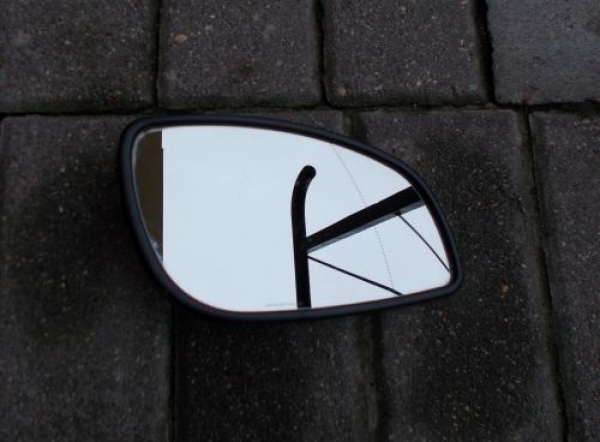 Opel - Vectra - C - 4 drzwi - (2005 - 2008) - Lusterka / Wkład prawego elektrycznego