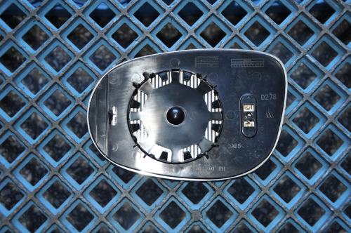 Ford - KA - (2008 - 2016) - Lusterka / Wkład prawego elektrycznego