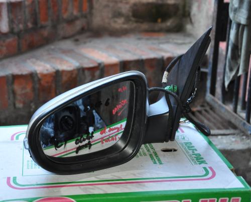 Volkswagen - Golf VI - Kombi - (2009 - 2013) - Lusterka /  Lewe elektryczne