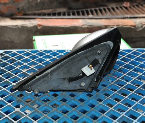 Alfa Romeo - 147 - 3 drzwi - (2004 -  2006) - Lusterka /  Prawe elektryczne