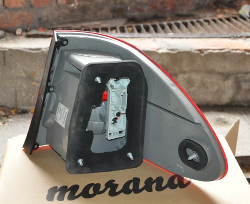 Mercedes-Benz - E-Klasa - S211 - Kombi - (2006 - 2009) - Oświetlenie / Lampa tylna lewa