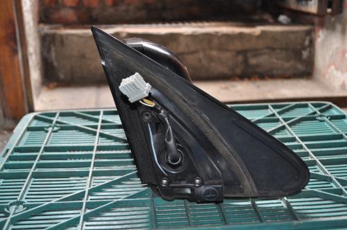 Honda - HR-V - 5 drzwi - (1998 - 2001) - Lusterka /  Lewe elektryczne