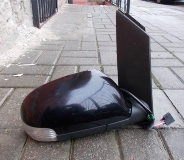 Volkswagen - Touran - (2003 - 2006) - Lusterka /  Prawe elektryczne