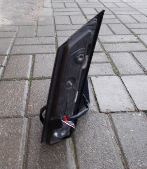 Volkswagen - Touran - (2006 - 2010) - Lusterka /  Prawe elektryczne