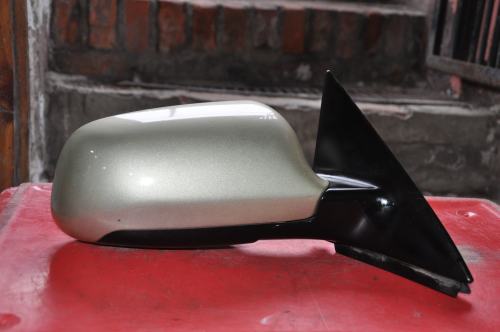 Audi - A6 - Kombi - (1998 - 2002) - Lusterka /  Prawe elektryczne