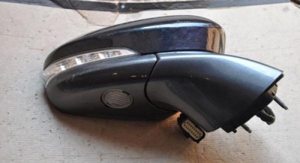 Ford - Mondeo - 5 drzwi - (2015-) - Lusterka /  Prawe elektryczne