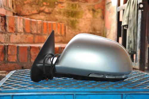 Skoda - Octavia - Kombi - (2008 - 2013) - Lusterka /  Lewe elektryczne